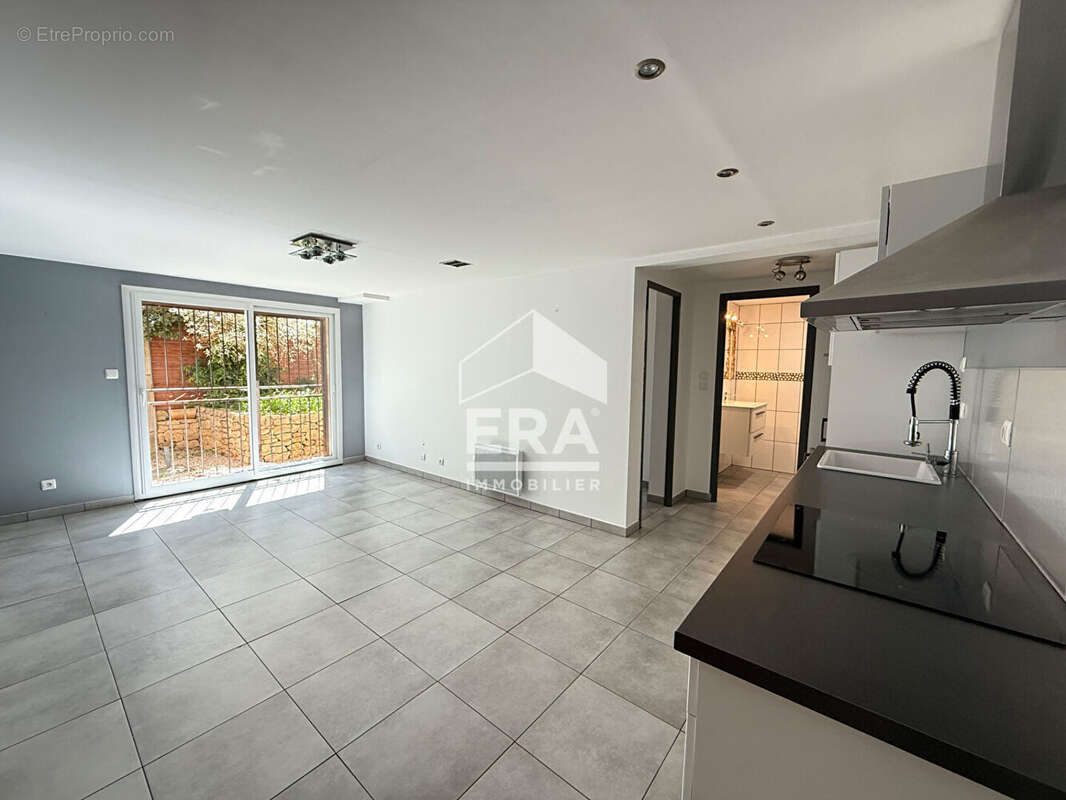 Maison à SAINT-MAXIMIN-LA-SAINTE-BAUME