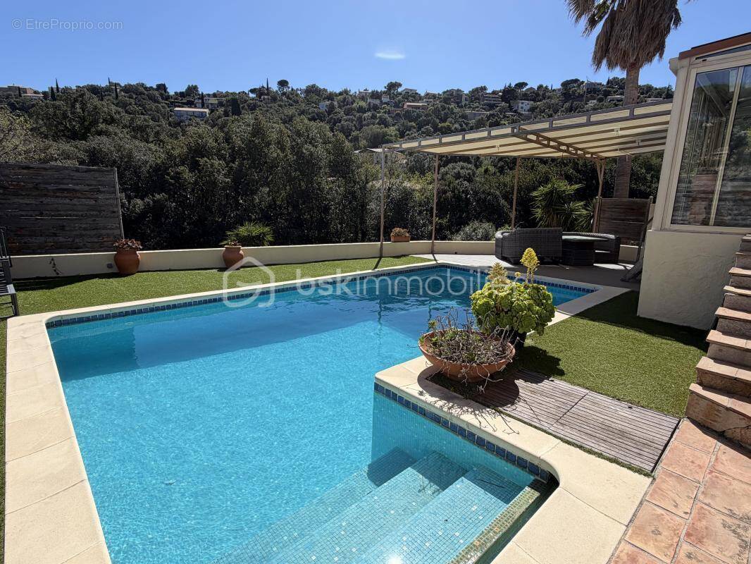 Maison à CAVALAIRE-SUR-MER