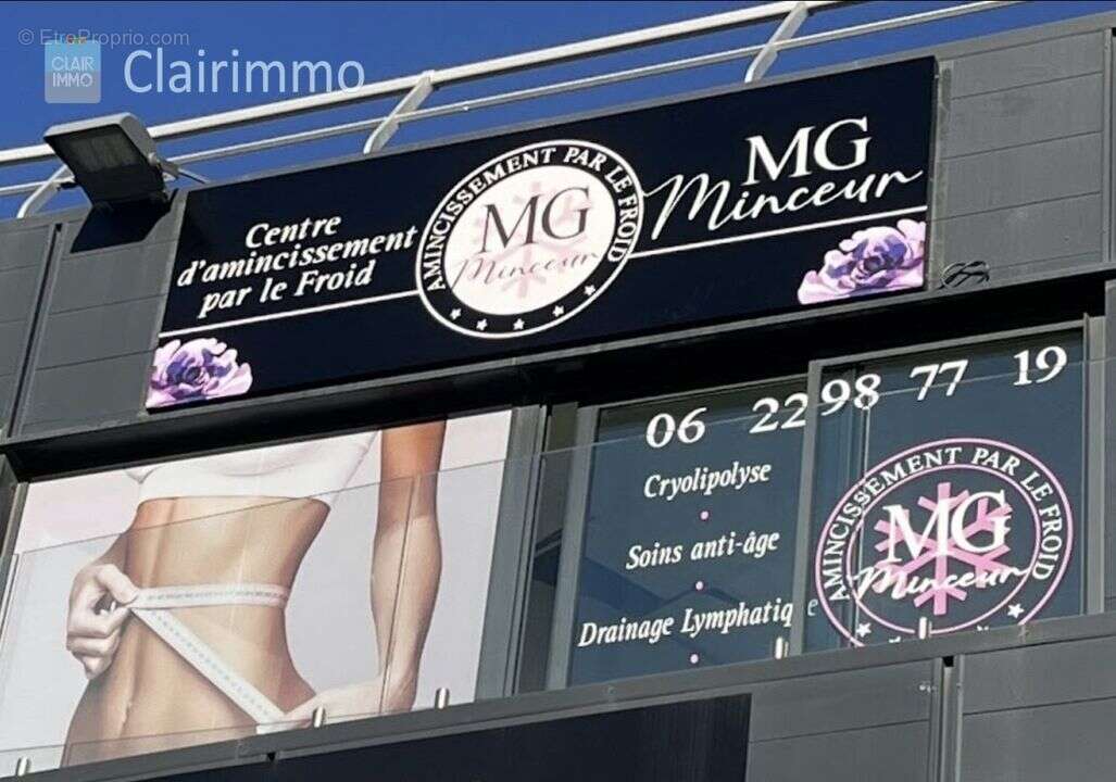 Commerce à LA FARE-LES-OLIVIERS