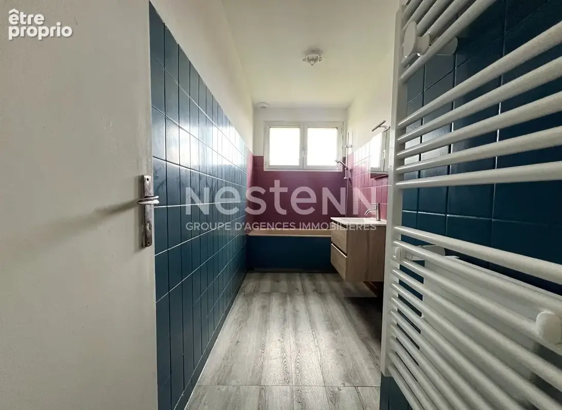 EVRES : Maison de plain pied, 4 pièces, 3 chambres, garage et jardin - photo 11