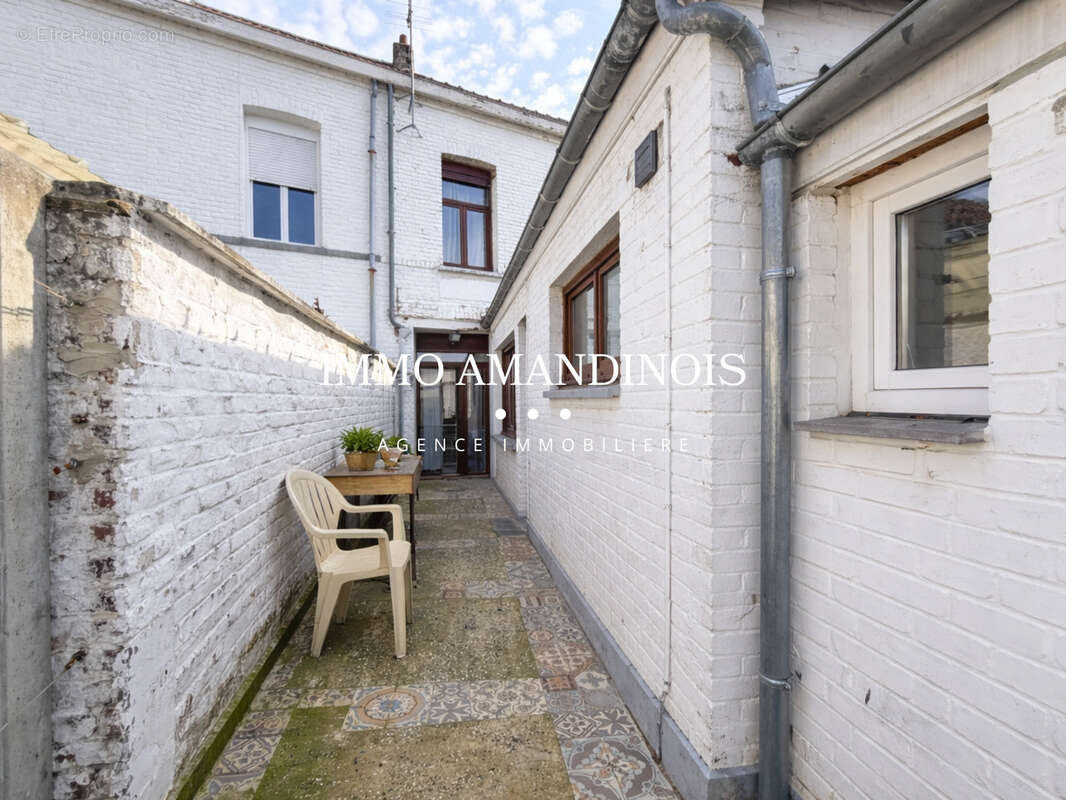 Maison à SAINT-AMAND-LES-EAUX