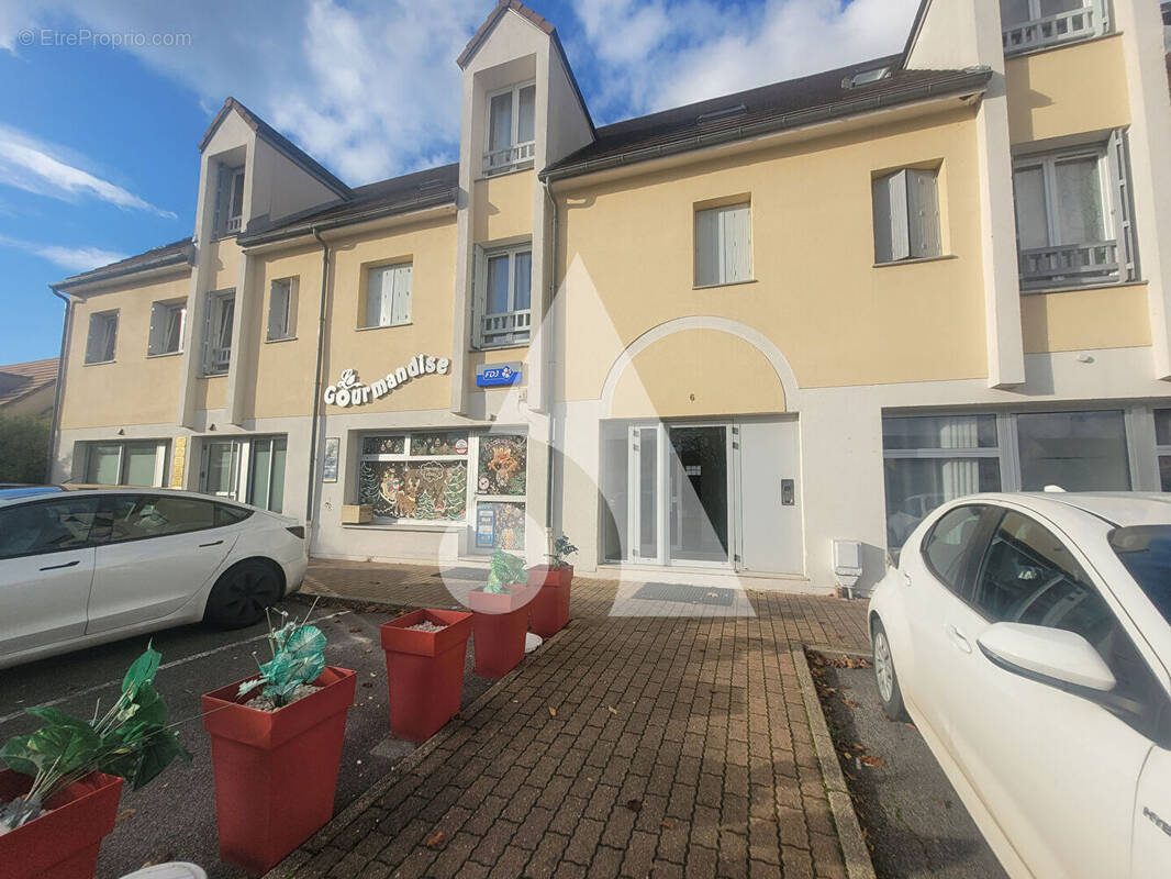 Appartement à MOURS