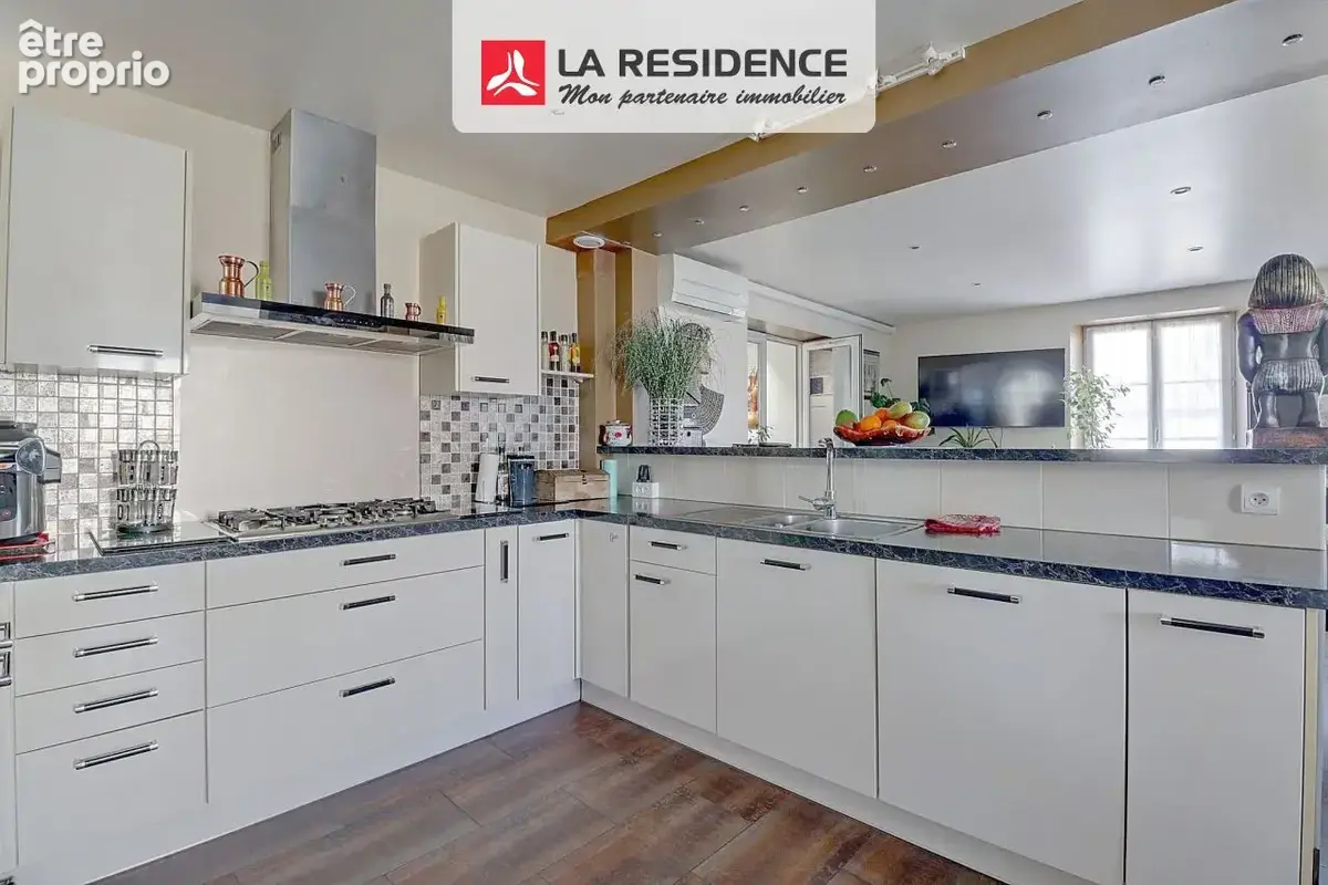 Maison 7 pièces 147 m² à vendre à Jouars-Pontchartrain (78760) - photo 7