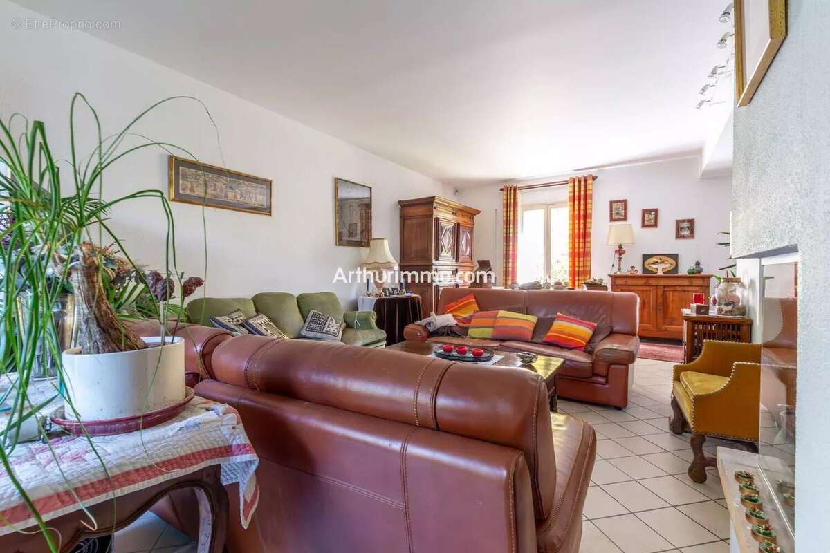 Maison à SUCY-EN-BRIE