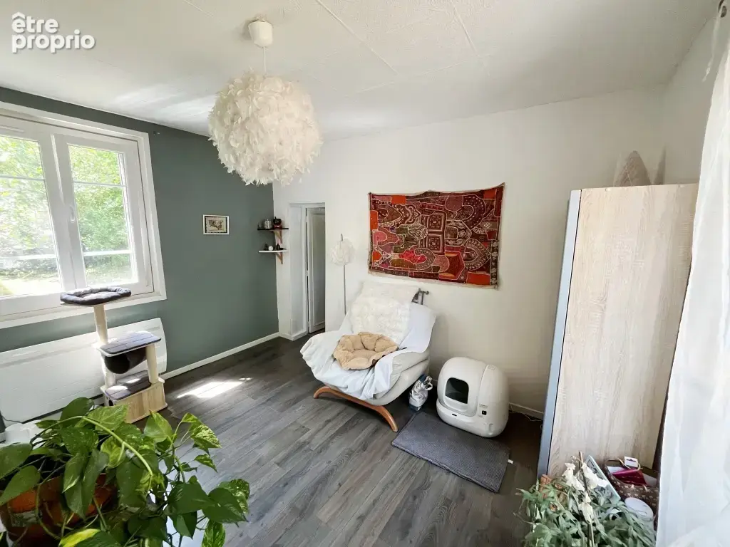 Agréable maison de village et sa dépendance sur son jardin clos de 410 m2 dans le Nord de l'Yonne. - photo 7