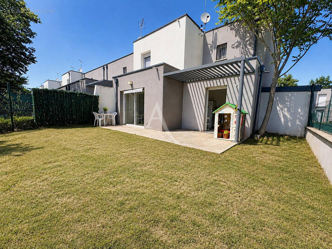 Maison à COLOMIERS