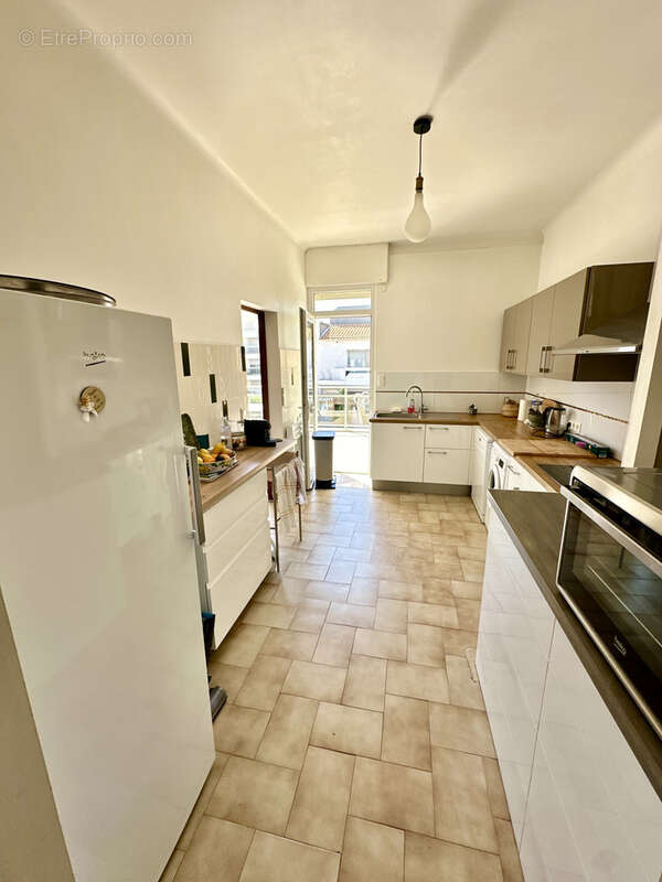 Appartement à MAUGUIO