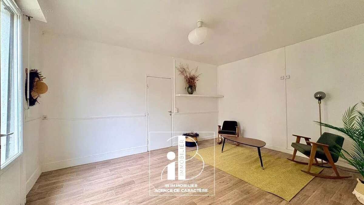 Appartement à FONTAINEBLEAU