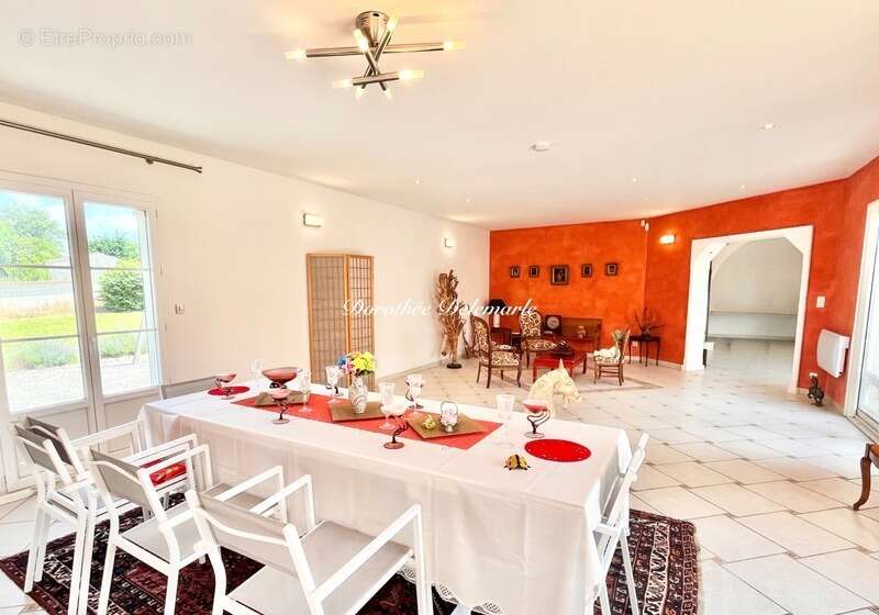 Maison à SAINT-DENIS-DU-PIN