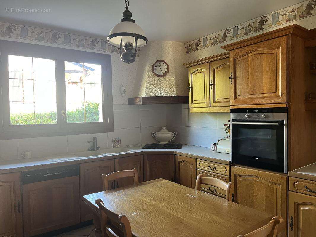 Maison à ARTIGUES-PRES-BORDEAUX