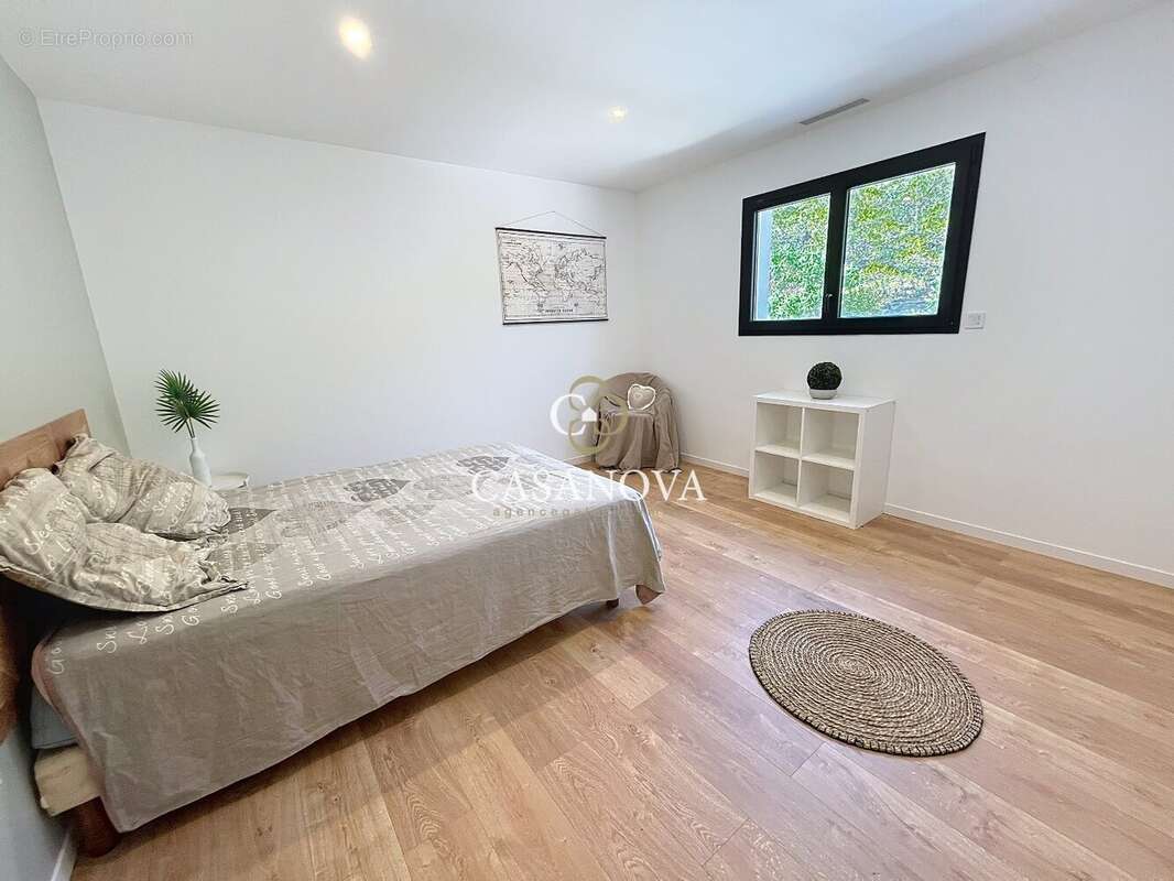 Maison à CLERMONT-L&#039;HERAULT