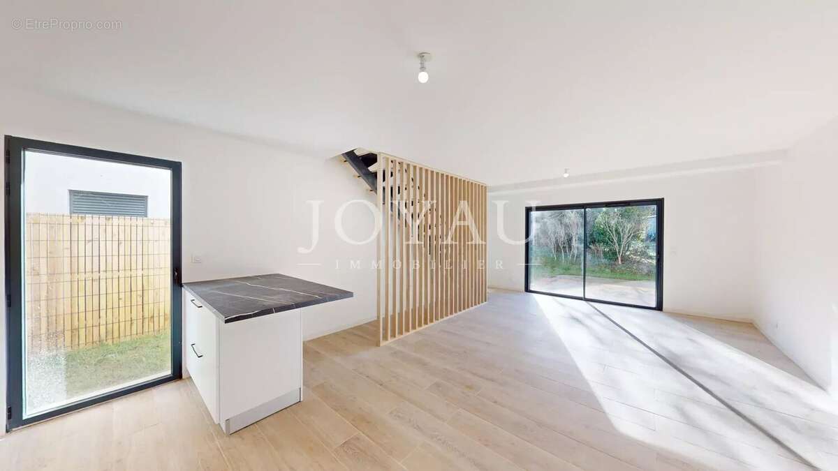 Maison à SAINT-ORENS-DE-GAMEVILLE