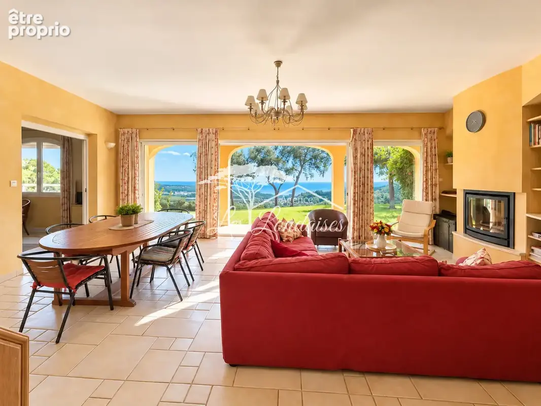 La londe-les-maures   villa d’exception sur un hectare, vue mer panoramique & piscine à débordement - proche c - photo 2
