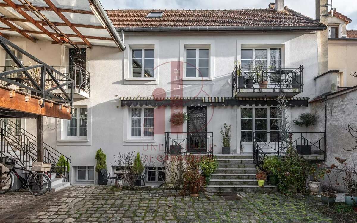 Maison à FONTAINEBLEAU