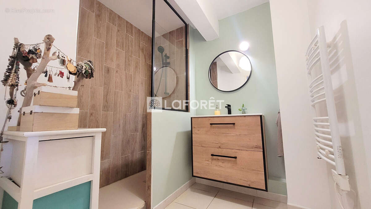 Appartement à CASTELNAU-LE-LEZ