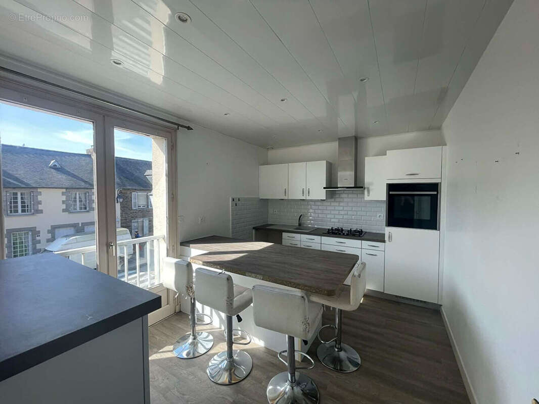 Appartement à PLEUGUENEUC
