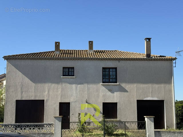 Maison à FLORENSAC