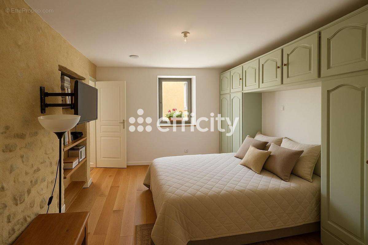 Maison à SAINT-GERMAIN-AU-MONT-D'OR