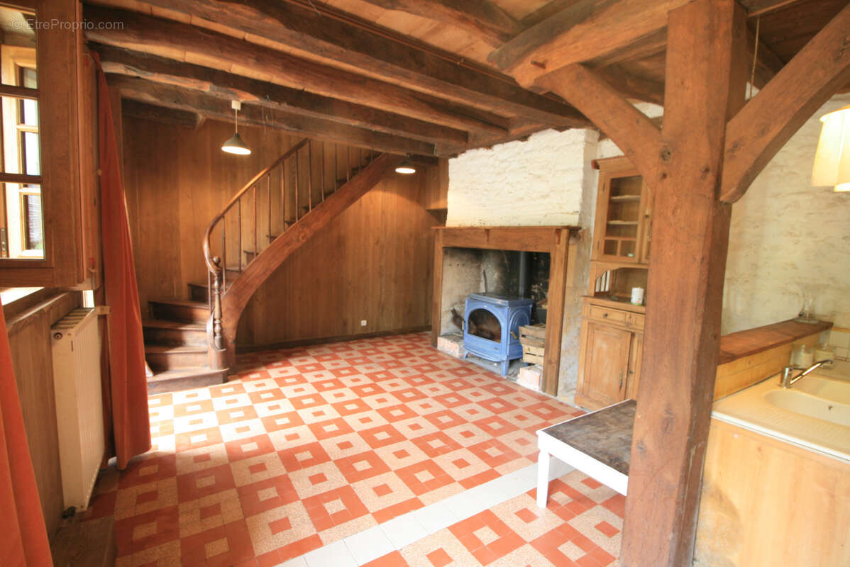 Maison en pierre avec jardin - photo 6