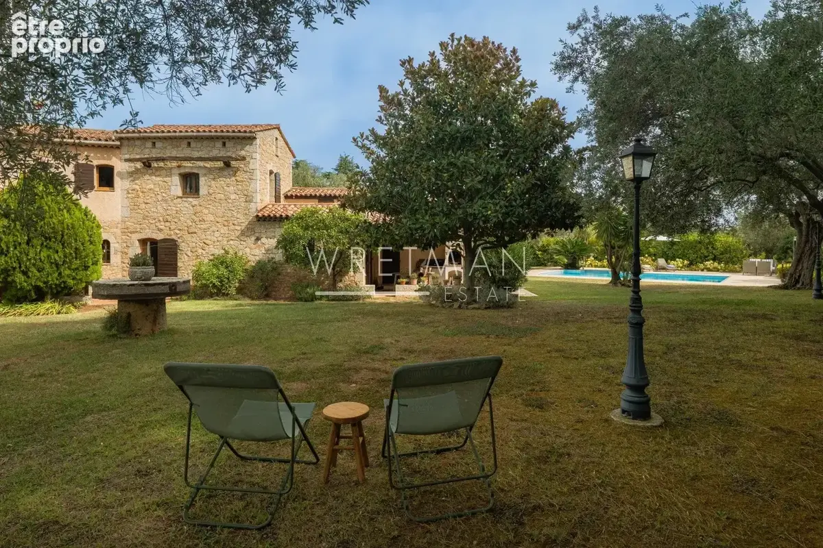 Superbe villa provençale au sein d’un domaine privé et sécurisé - photo 21