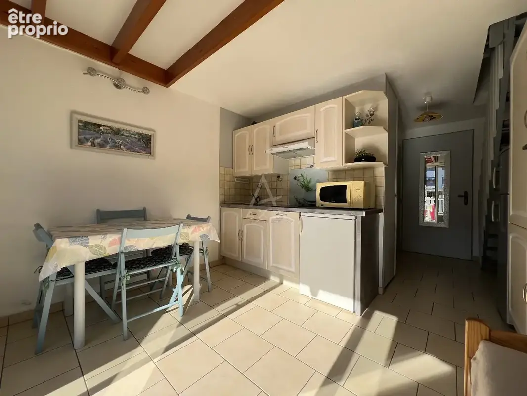En exclusivité joli Mazet 30 m² hyper centre 83980 LE LAVANDOU - photo 3