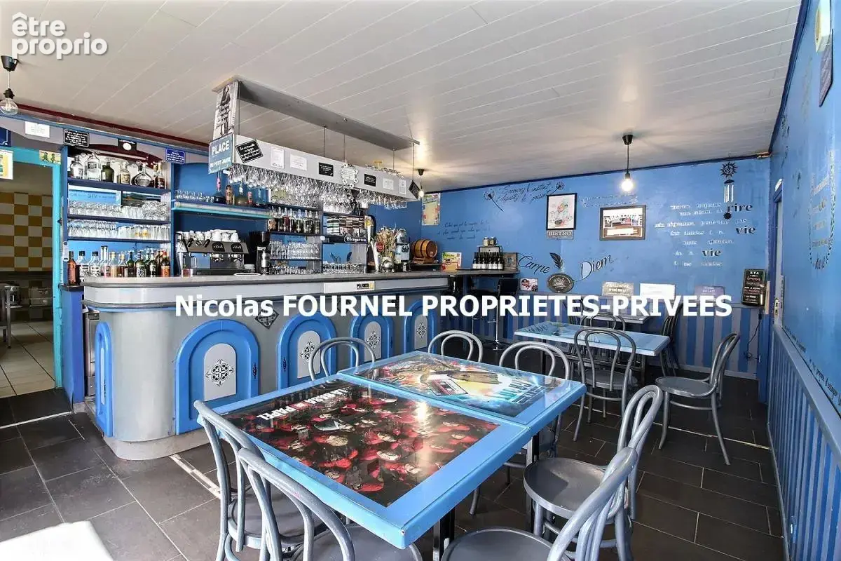 **EXCLUSIVITE** Tarentaise 42660 Propriété en pierres comprenant en rez de chaussée une ancienne auberge de 144m² (possibilité d - photo 10