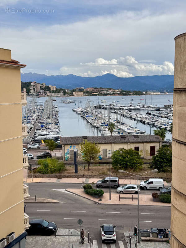 Appartement à AJACCIO