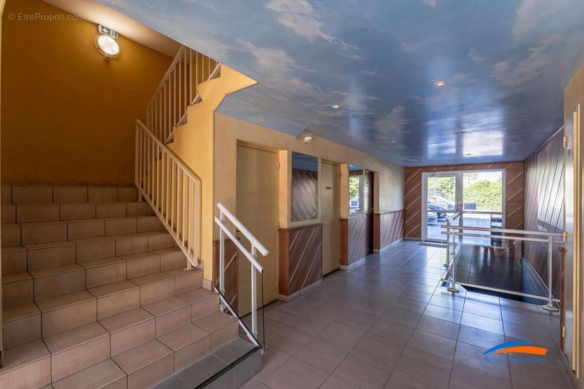   - Appartement à REIMS