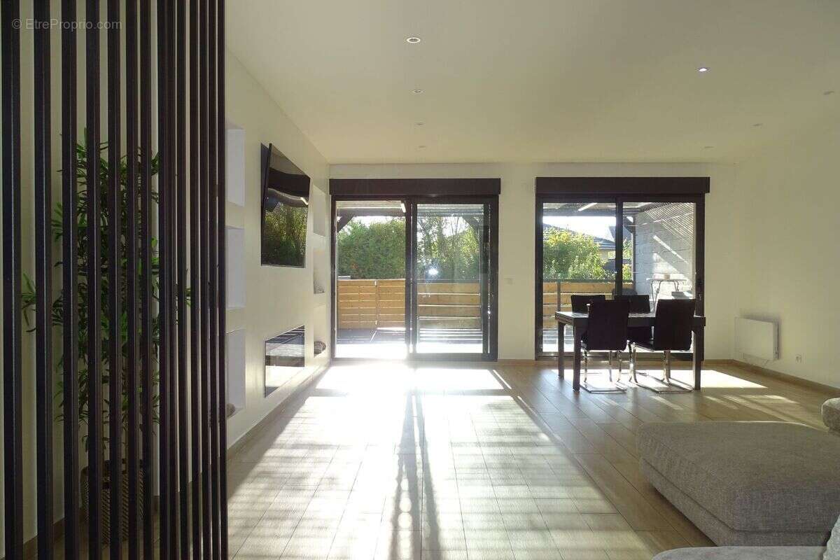 Maison à BONNEUIL-SUR-MARNE