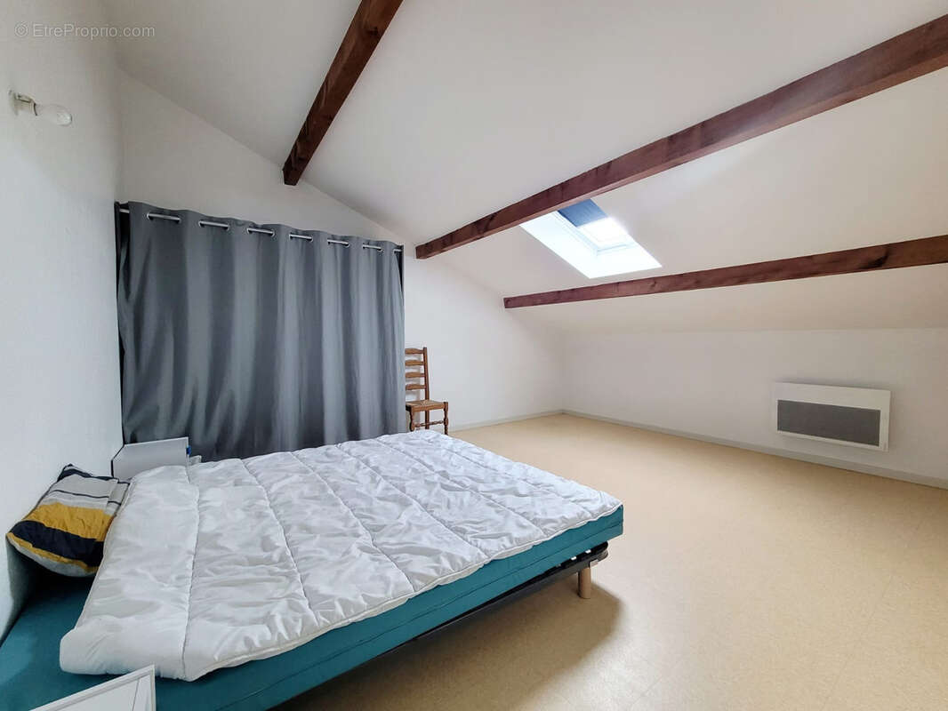 Appartement à JASSANS-RIOTTIER