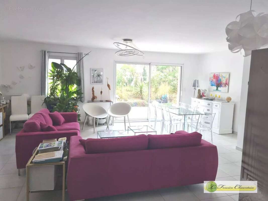 Maison à SAINT-PROJET-SAINT-CONSTANT