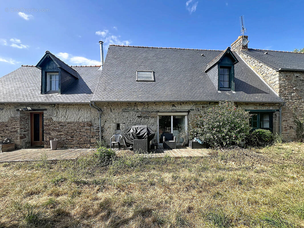 Maison à MONT-DOL