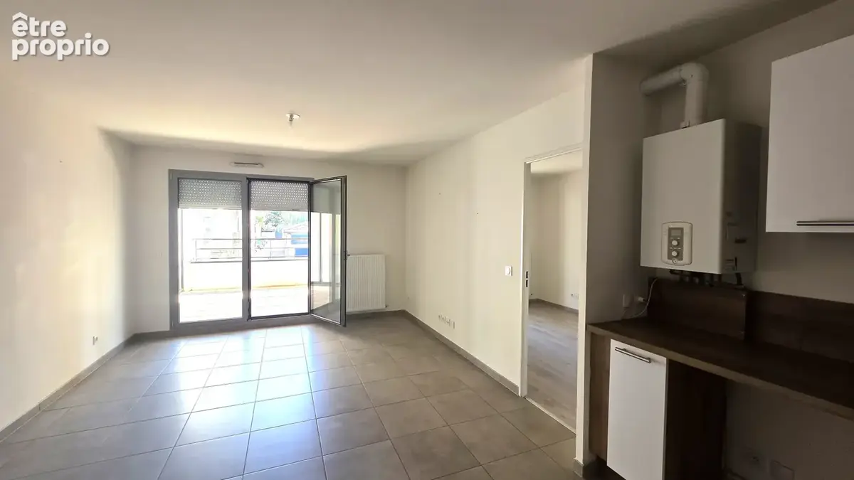 Secteur Gare Appartement de type 2 avec balcon - photo 2