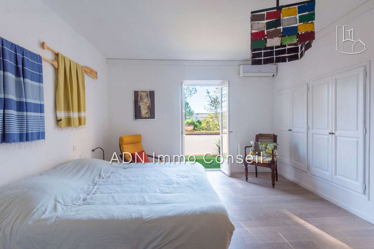 Appartement à MALLEMORT