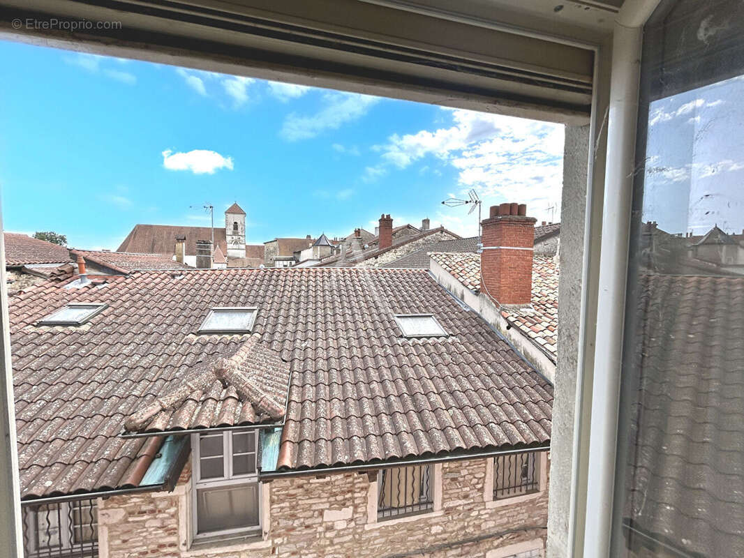 Appartement T3 61m² - PONT DE VAUX - photo 5