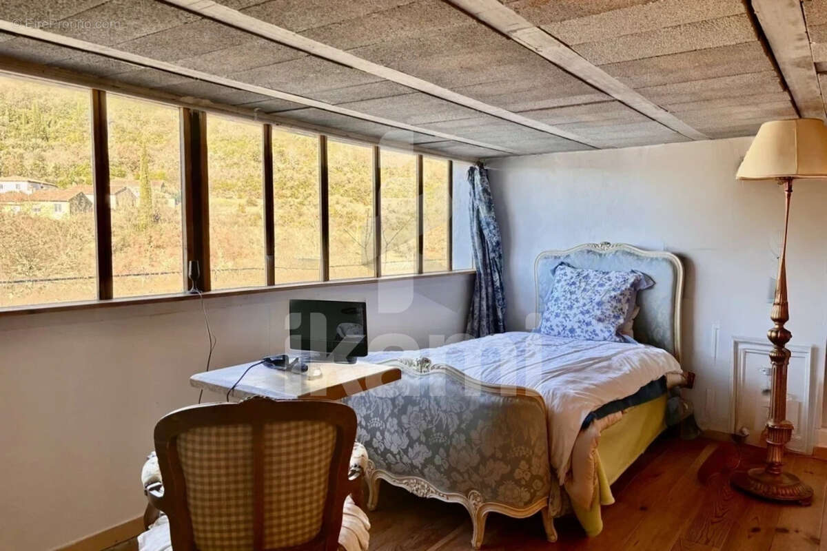 Maison à SAINT-BAUZILLE-DE-PUTOIS