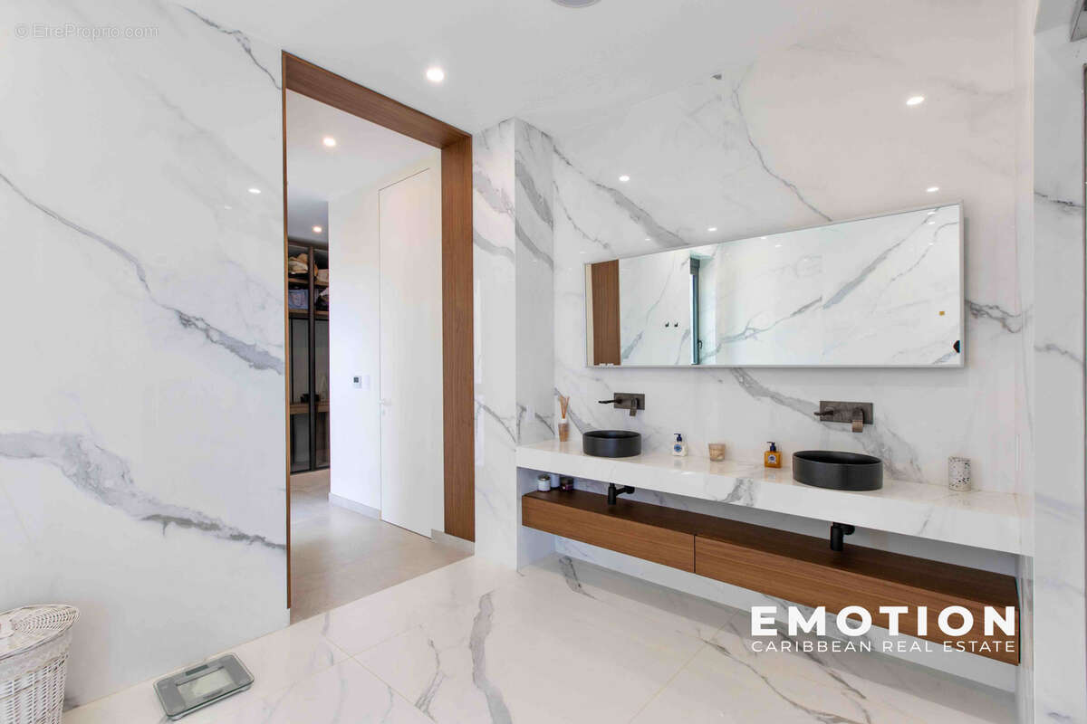 Maison à SAINT-MARTIN