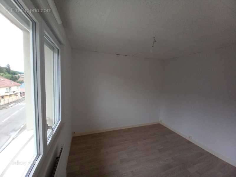 Appartement 47 m² à Belfort  - photo 4