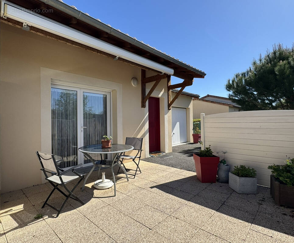 Maison à JAUNAY-CLAN