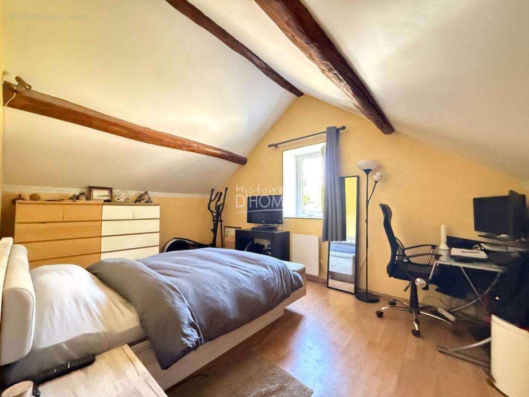 Maison à ROZAY-EN-BRIE