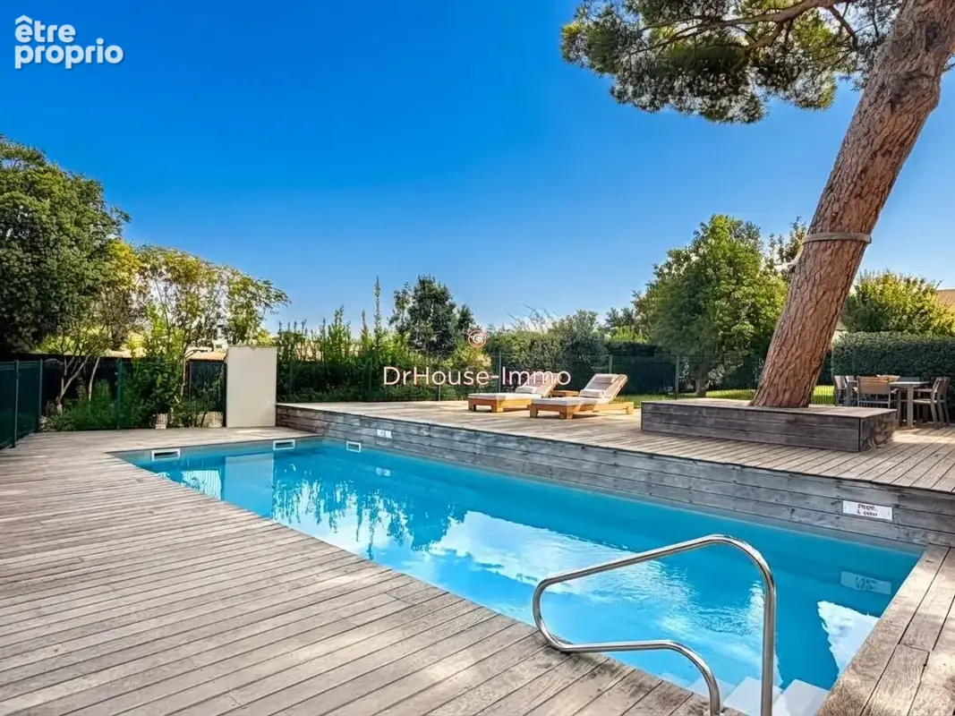 Appartement à SIX-FOURS-LES-PLAGES
