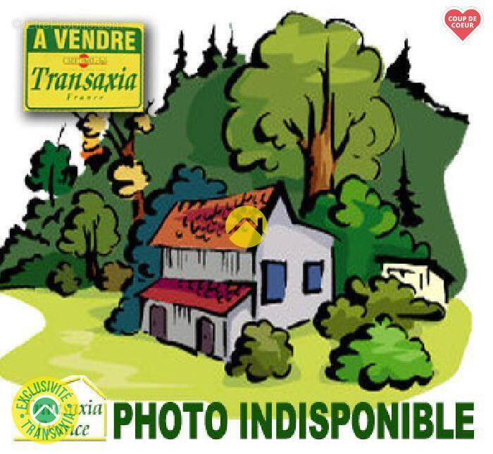 Terrain à MASSIAC