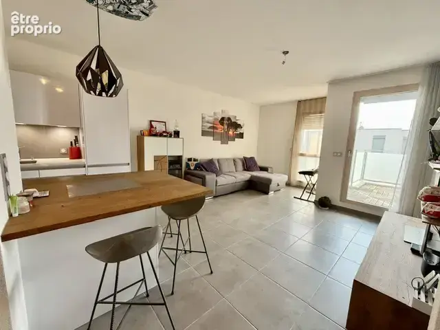 Appartement à THOIRY