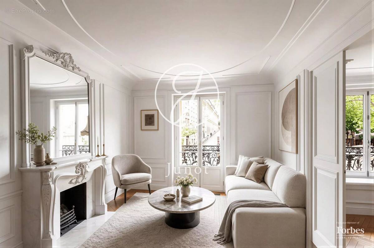 Appartement à PARIS-18E