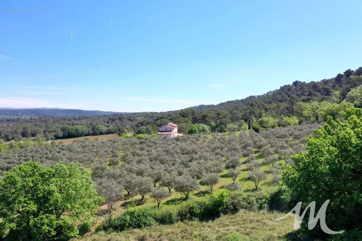 Maison à PONTEVES