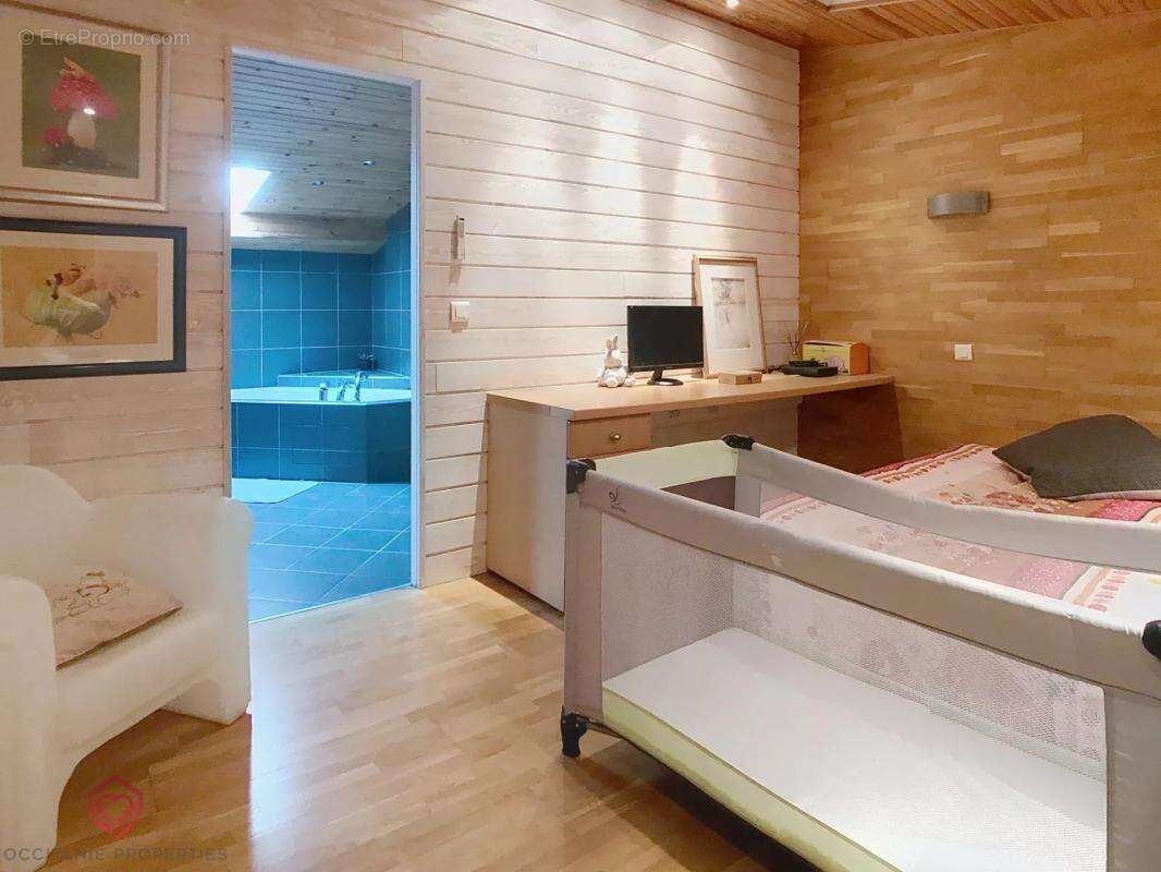 Maison à BELVEZE-DU-RAZES