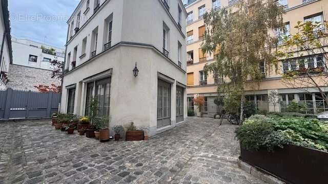 Appartement à PARIS-11E