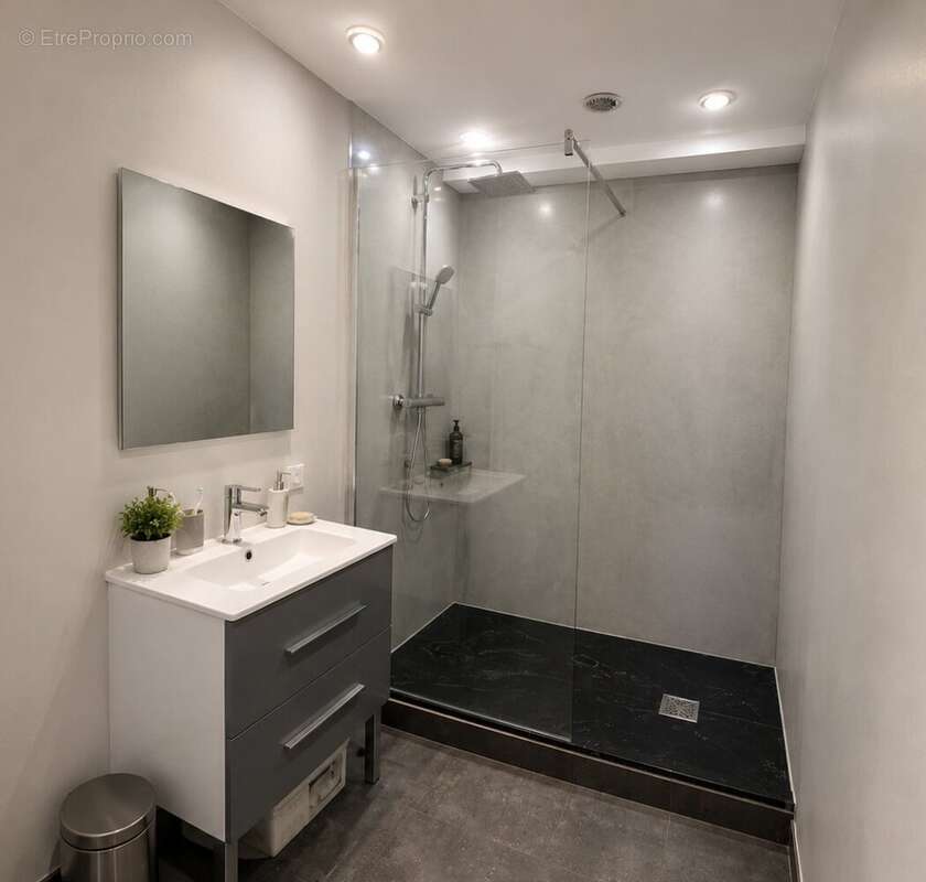 Appartement à JARRIE