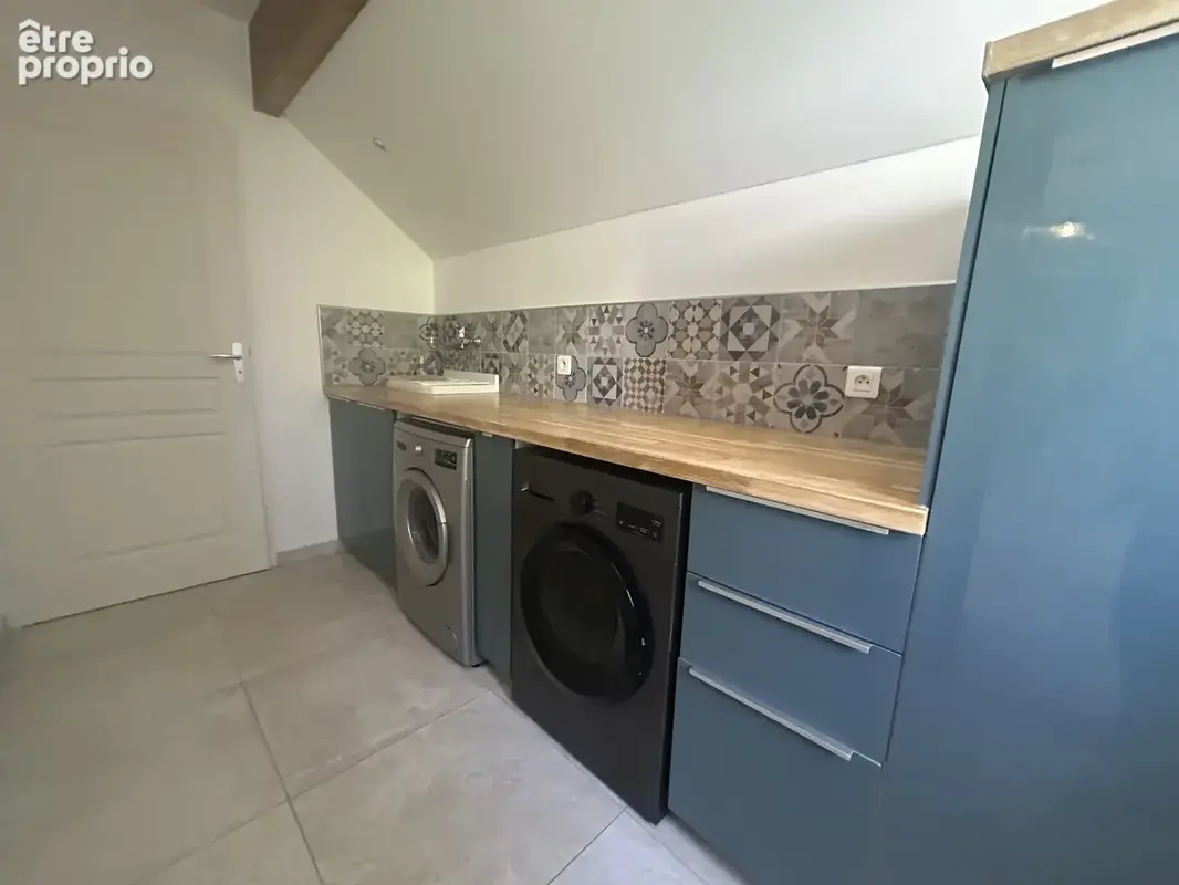 Maison entièrement rénovée - photo 9