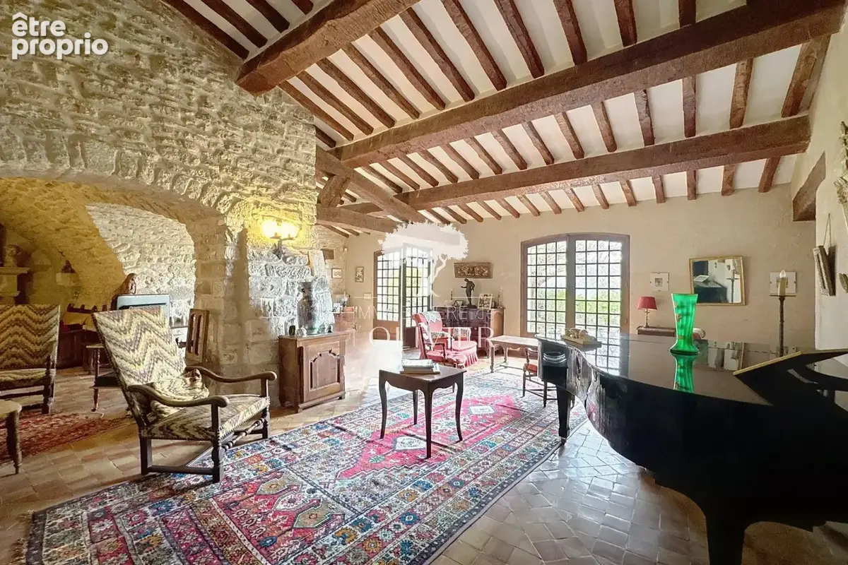 Appartement 6 pièces 194 m² à vendre à Saignon (84400) - photo 4